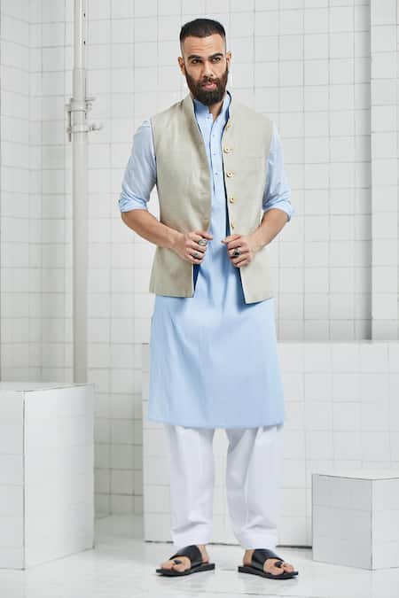 Buy_Rajesh Pratap Singh_Beige Kundal Reversible Linen Bundi _Online_at_Aza_Fashions