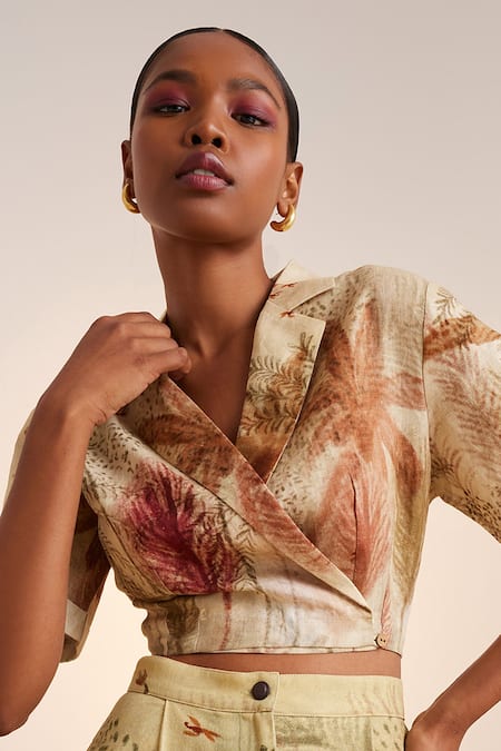 Buy Cord White Linen Collared Printed Overlap Crop Top Online at Aza Fashions Buy_Cord_White Linen Collared Printed Overlap Crop Top_Online_at_Aza_Fashions