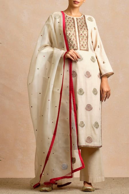 Sue Mue Maheshwari Handloom Kurta Set 