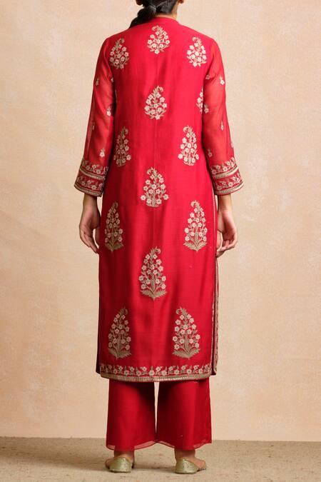 Shop_Sue Mue_Red Maheswari Handloom Cotton Band Collar Kurta Set _at_Aza_Fashions
