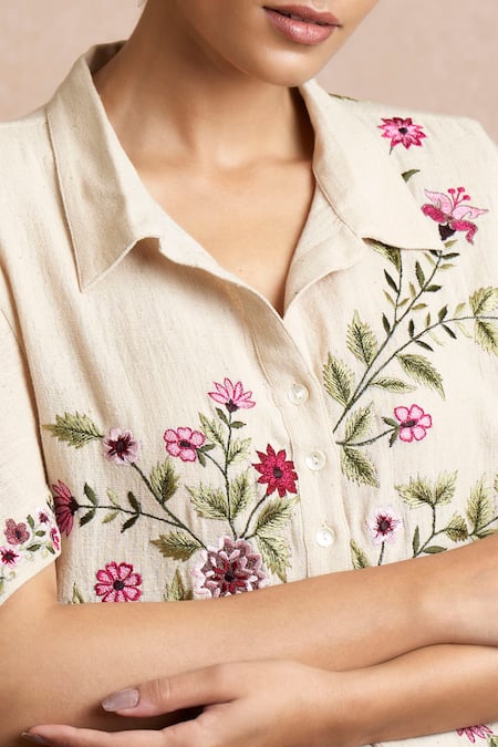 Buy_Sue Mue_Beige Handloom Cotton Spread Collar Shirt _Online_at_Aza_Fashions