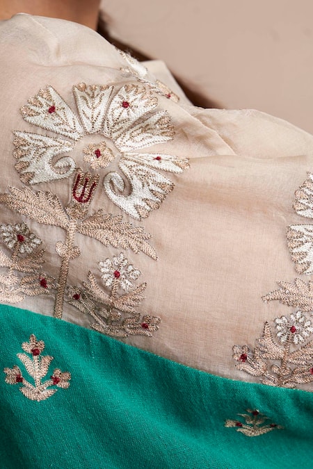 Sue Mue_Green Handloom Cotton, Kora Round Tunic _at_Aza_Fashions