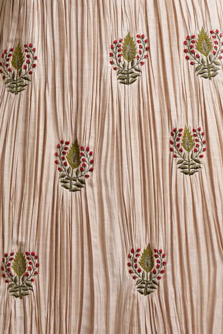 Shop Sue Mue Beige Handloom Maheshwari Cotton, Tussar Georgette Mandarin Collar Kurta Set Online at Aza Fashions Shop_Sue Mue_Beige Handloom Maheshwari Cotton, Tussar Georgette Mandarin Collar Kurta Set _Online_at_Aza_Fashions