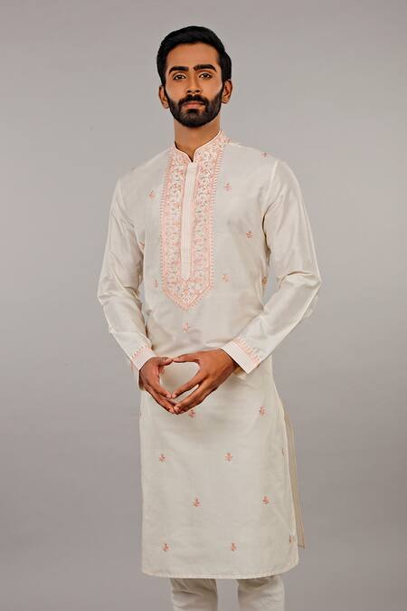 Vanshik White Kurta Churidar Cotton Embroidered Set Online at Aza Fashions Vanshik_White Kurta Churidar Cotton Embroidered Set _Online_at_Aza_Fashions
