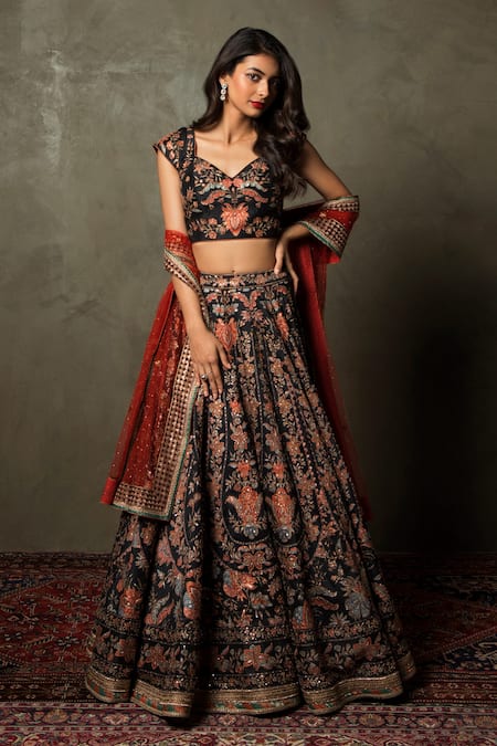 Buy Turquoise & Emerald Jaya Zardozi Bridal Lehenga Set Online - RI.Ritu  Kumar International Store View