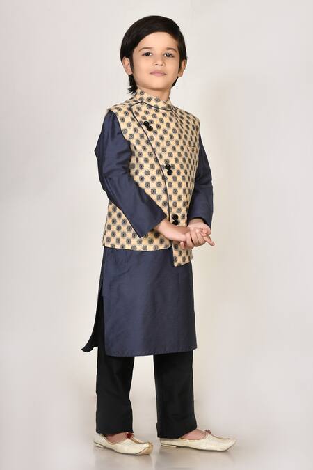 Petite Pomme Beige Handloom Cotton, Silk Embroidery Woven Bundi And Kurta Set Online at Aza Fashions Petite Pomme_Beige Handloom Cotton, Silk Embroidery Woven Bundi And Kurta Set _Online_at_Aza_Fashions