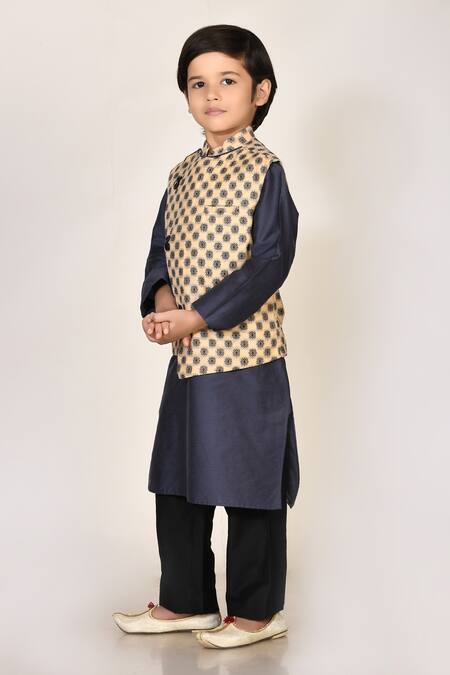 Buy Petite Pomme Beige Handloom Cotton, Silk Embroidery Woven Bundi And Kurta Set Online at Aza Fashions Buy_Petite Pomme_Beige Handloom Cotton, Silk Embroidery Woven Bundi And Kurta Set _Online_at_Aza_Fashions