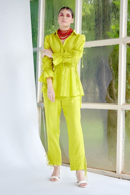 Garima Bindal_Green Chanderi , Chanderi, Tassels Collared Dazzle Shirt And Pant Set _at_Aza_Fashions