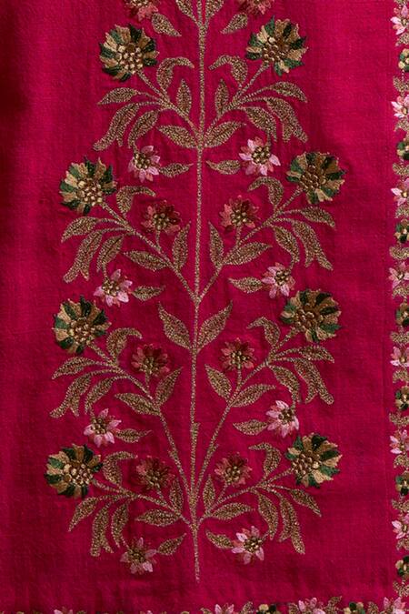 Sue Mue Yellow Maheshwari Handloom Cotton Round Embroidered Kurta Set at Aza Fashions Sue Mue_Yellow Maheshwari Handloom Cotton Round Embroidered Kurta Set _at_Aza_Fashions