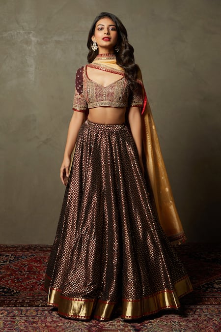 Indian Bridal Lehenga Collection | Designer Bridal Lehenga Choli | RI Ritu  Kumar