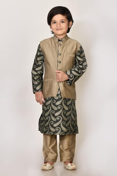 Arihant Rai Sinha Woven Handloom Silk Kurta Set 