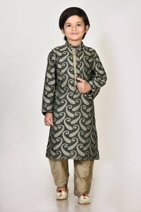 Arihant Rai Sinha Handloom Silk Kurta & Pant Set 