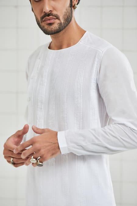 Buy_Rajesh Pratap Singh_White Cotton Umarkot Handwoven Pintuck Tunic _Online_at_Aza_Fashions