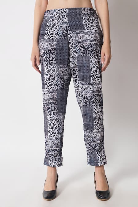 Soniya G_Black Velvet Chains Blossom Print Blazer And Pant Set_Online_at_Aza_Fashions