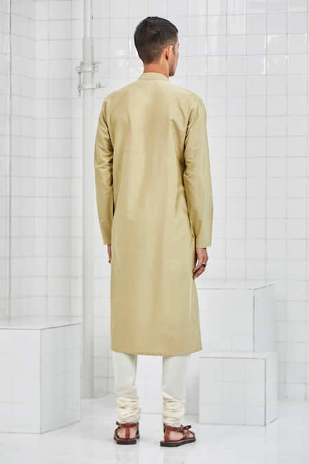 Rajesh Pratap Singh Khinsar Pintuck Kurta Set 