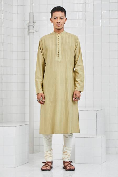 Buy_Rajesh Pratap Singh_Green Viscose Katan Khinsar Pintuck Kurta Set _Online_at_Aza_Fashions