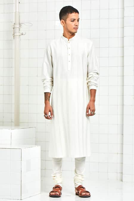 Rajesh Pratap Singh White Viscose Pintuck Kurta Set Online at Aza Fashions Rajesh Pratap Singh_White Viscose Pintuck Kurta Set _Online_at_Aza_Fashions