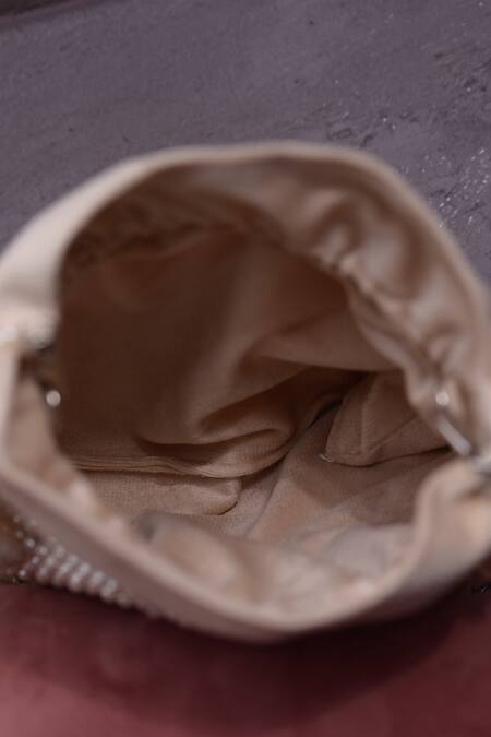 Buy_Sashe House_Off White Pearl Velvet Potli_Online_at_Aza_Fashions