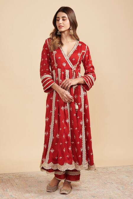 Buy_Mulmul_Red Vegan Silk Embroidery Zari V Neck Flower Angrakha Anarkali Set _Online_at_Aza_Fashions