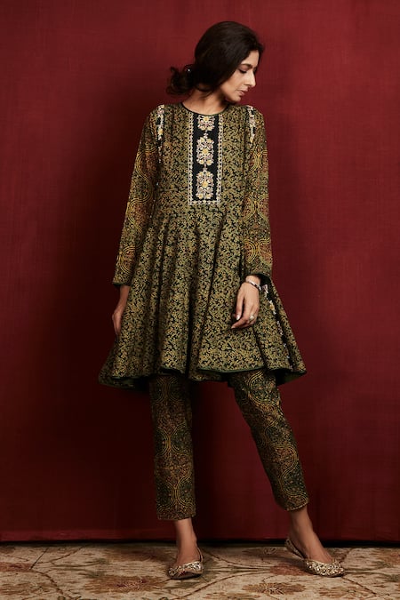 Sue Mue_Green Cotton, Mul Ajrakh Print Anarkali Set _Online_at_Aza_Fashions