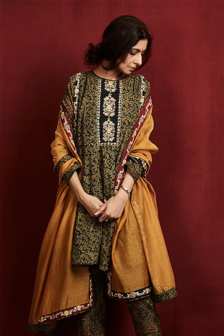Buy_Sue Mue_Green Cotton, Mul Ajrakh Print Anarkali Set _Online_at_Aza_Fashions