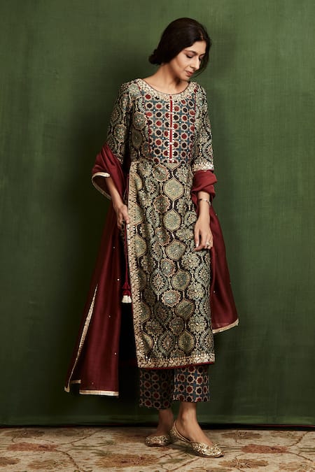 Sue Mue Ajrakh Print Kurta Set 