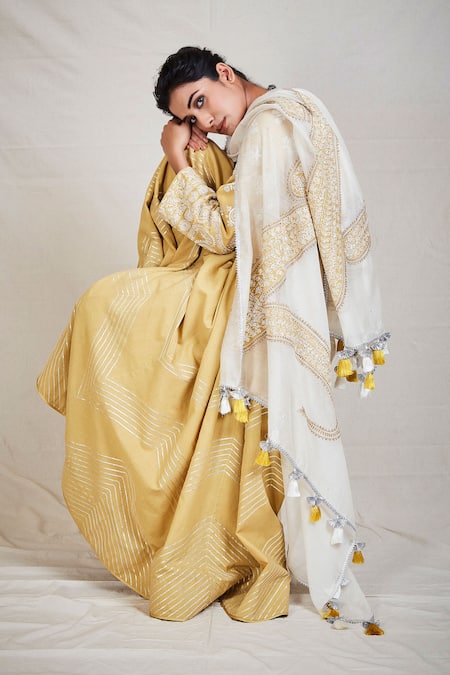 Buy_Sue Mue_Gold Cotton, Mul V Neck Embroidered Anarkali Set_Online_at_Aza_Fashions