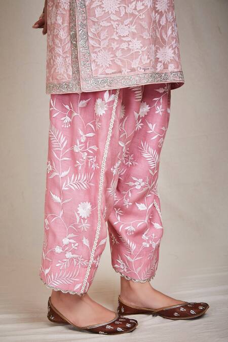 Shop Sue Mue Pink Mul Round Embroidered Kurta Set Online at Aza Fashions Shop_Sue Mue_Pink Mul Round Embroidered Kurta Set _Online_at_Aza_Fashions