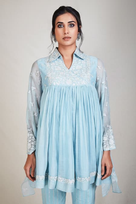 Sue Mue Embroidered Flared Short Tunic 