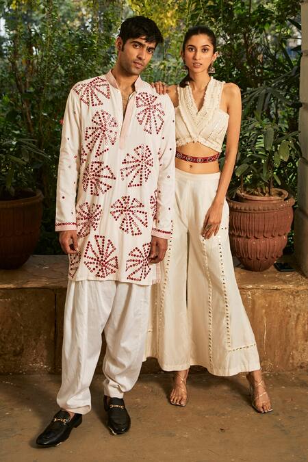 Twenty Nine White Chanderi Silk Mirrors Embroidered Flared Pant at Aza Fashions Twenty Nine_White Chanderi Silk Mirrors Embroidered Flared Pant _at_Aza_Fashions