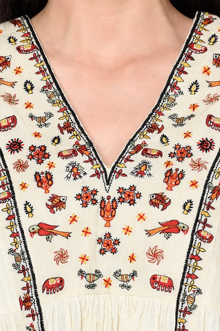 Buy_Nikasha_White Cotton V Neck Embroidered Top _Online_at_Aza_Fashions