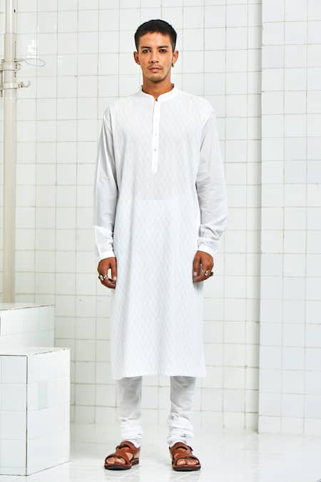 Rajesh Pratap Singh White Cotton Textured Kurta Set Online at Aza Fashions Rajesh Pratap Singh_White Cotton Textured Kurta Set _Online_at_Aza_Fashions