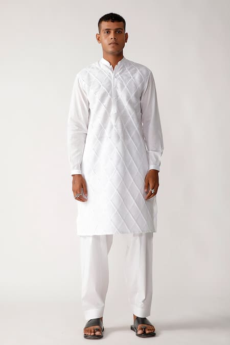 Rajesh Pratap Singh White Cotton Pawta Pintuck Kurta Set 