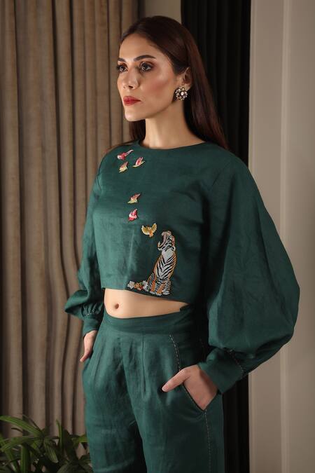 Buy_Omana By Ranjana Bothra_Emerald Green Tiger And Bird Embroidered Co-ord Set _Online_at_Aza_Fashions