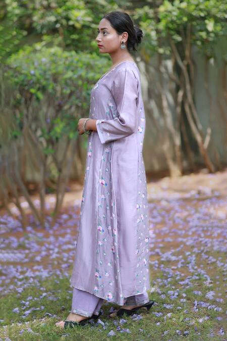 Shop Tina Eapen Collective Purple Chanderi Silk Printed Floral Leaf Neck Kurta And Flared Pant Set Online at Aza Fashions Shop_Tina Eapen Collective_Purple Chanderi Silk Printed Floral Leaf Neck Kurta And Flared Pant Set_Online_at_Aza_Fashions