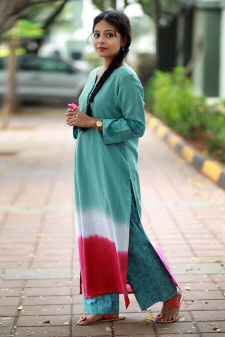Tina Eapen Collective_Blue Cotton Plain Notched Ombre Kurta And Printed Pant Set_Online_at_Aza_Fashions