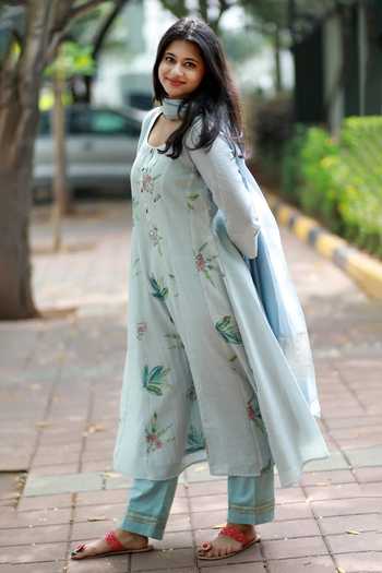 Tina Eapen Collective_Blue Cotton Print Floral Scoop Neck Kurta Set_Online_at_Aza_Fashions