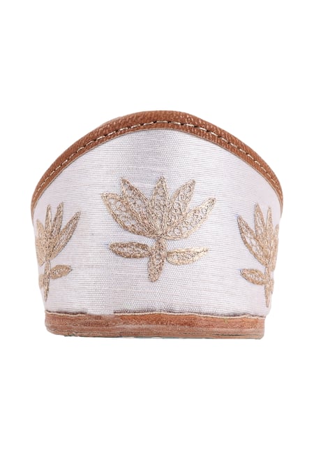 Buy_Imlee Jaipur_White Embroidery Pearl Lotus Juttis _Online_at_Aza_Fashions