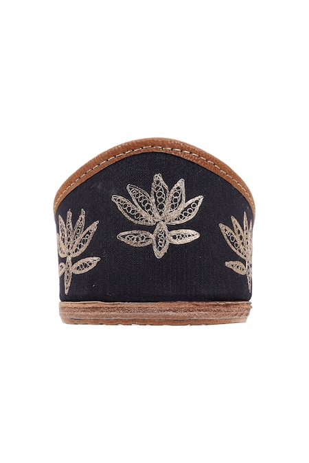 Buy_Imlee Jaipur_Black Embroidery Sombre Lotus Juttis _Online_at_Aza_Fashions