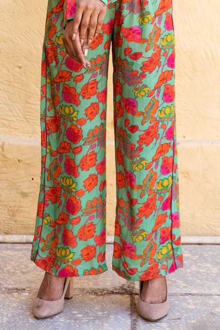 Buy_Gulabo Jaipur_Green Muslin Embroidery Split V-neck Floral Print Pant Set_Online_at_Aza_Fashions