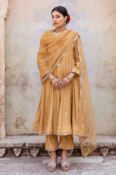 Buy Gulabo Jaipur Beige Muslin Lace, Embroidery Split V-neck Chandni Patti Anarkali Set Online at Aza Fashions Buy_Gulabo Jaipur_Beige Muslin Lace, Embroidery Split V-neck Chandni Patti Anarkali Set _Online_at_Aza_Fashions