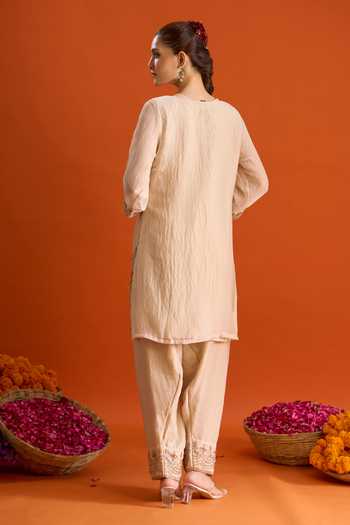 Samyukta Singhania Embroidered Kurta Salwar Set 