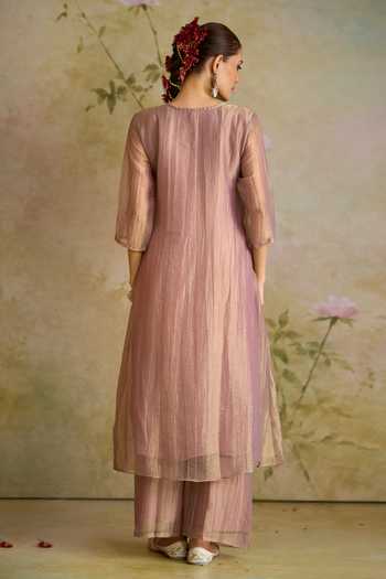 Samyukta Singhania Embroidered Kurta Set 
