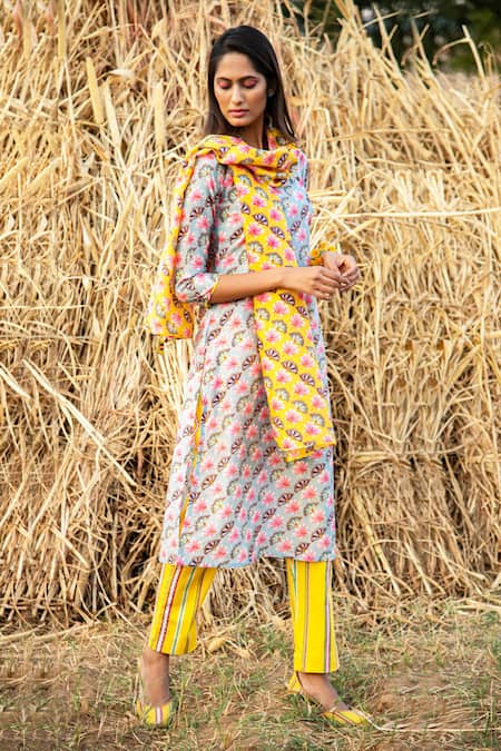 Rang Swati Vijaivargie_Grey Cotton Satin, Silk Chanderi Round Kurta And Pant Set _Online_at_Aza_Fashions