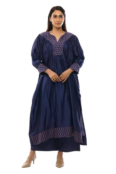 Buy_Khat_Blue Chanderi Embroidery Split V-neck Neckline Dress Pant Co-ord Set _Online_at_Aza_Fashions