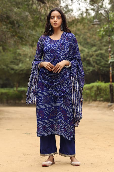 Gulabo Jaipur Blue Kurta Round Bandhani Print Set 