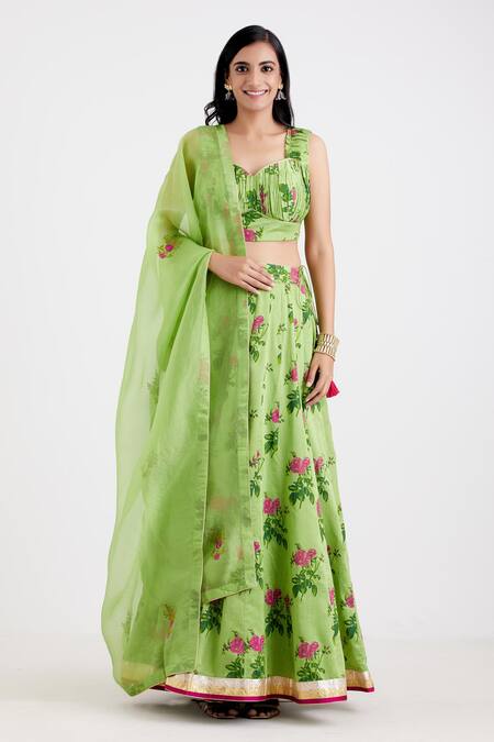 Label Earthen Green Chanderi, Organza Silk Sweetheart Neck Printed Lehenga Set Online at Aza Fashions Label Earthen_Green Chanderi, Organza Silk Sweetheart Neck Printed Lehenga Set _Online_at_Aza_Fashions