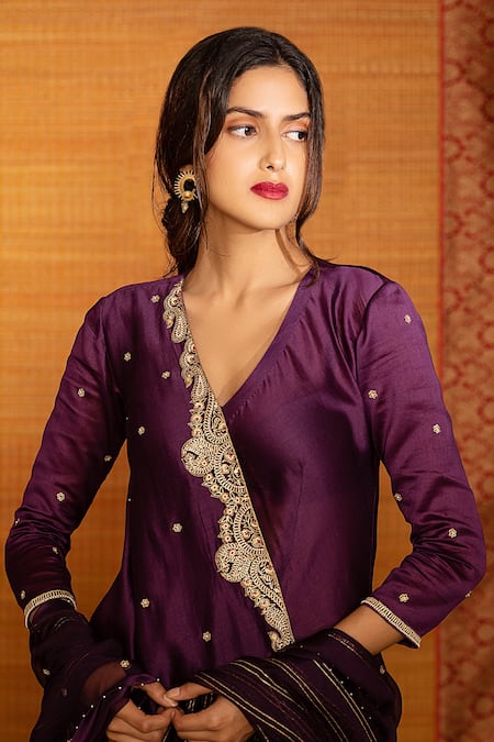 Shop_Deep Thee_Purple Chanderi, Organza Metallic Thread, Varna Hand Crossover Kurta Set _Online_at_Aza_Fashions