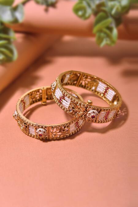 Swabhimann_White Embellished Kundan Bangle - Set Of 2_Online_at_Aza_Fashions