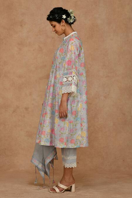Ekavira_Grey Chanderi Lace Keyhole Neck A-line Kalidar Printed Kurta Set_Online_at_Aza_Fashions